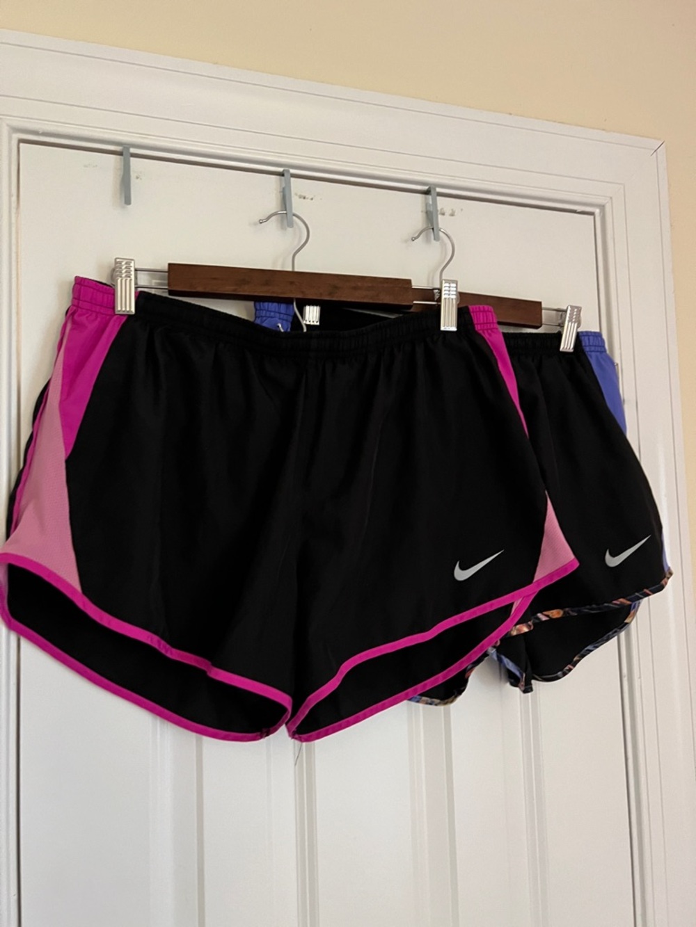 Bundle Set of 2 Nike Women’s Black Athletic Shorts -XL Adjustable Waist